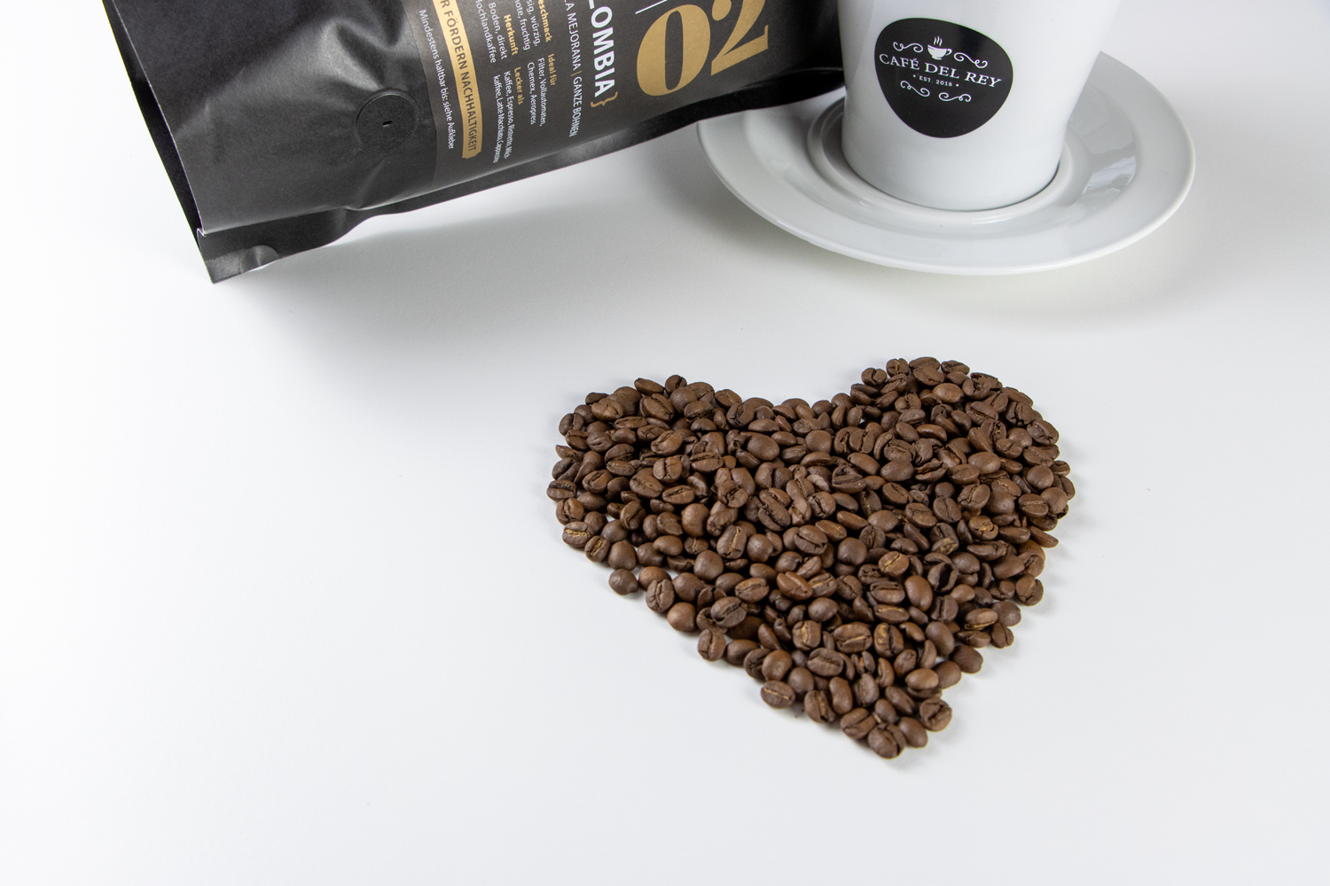 Herz aus Kaffeebohnen, Valentinstagsspecial von Café del Rey 2021